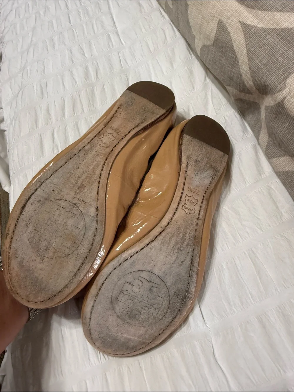 Tory Burch Nude Tan Patent Logo Ballet Flats
